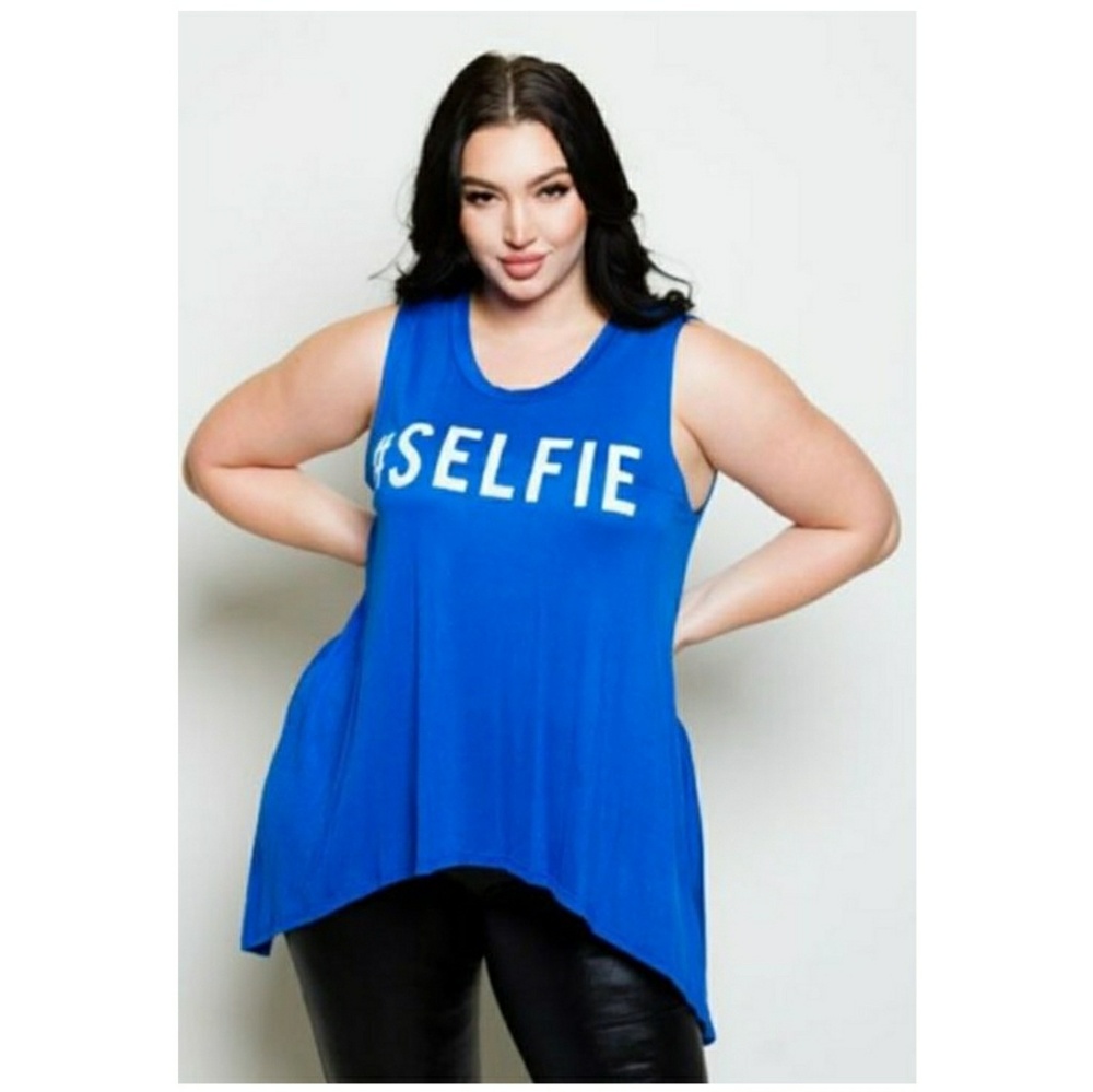 Selfie Tee
